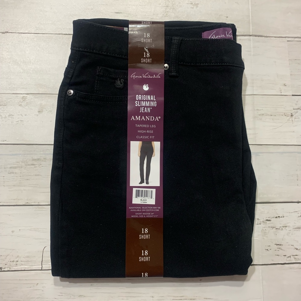 New Gloria Vanderbilt Amanda Jeans Sz. 18 short